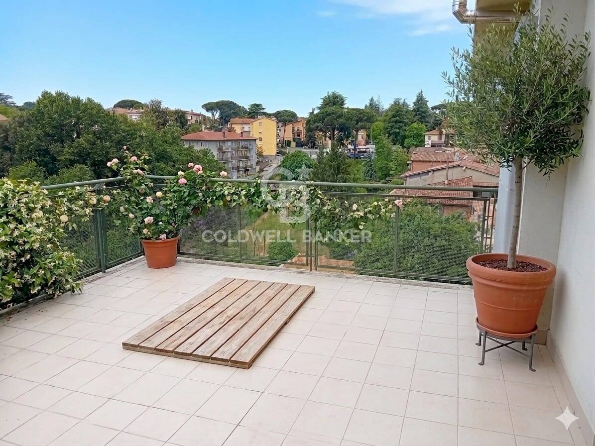 Foto 1 - Attic Viale G. Marconi
 
19, Sutri - photo 1