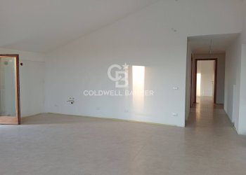 Foto 2 - Attic Viale G. Marconi
 
19, Sutri - photo 2