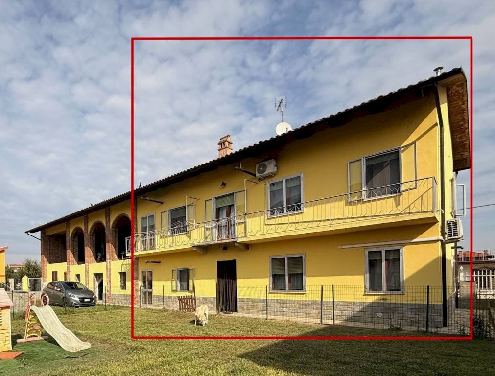Facciata - Casa indipendente via Giovanni Prati, 10, Villastellone - foto 1