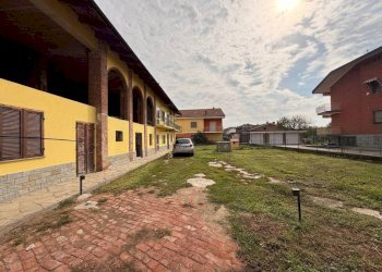 Giardino - Rustico via Giovanni Prati, 10, Villastellone - foto 1