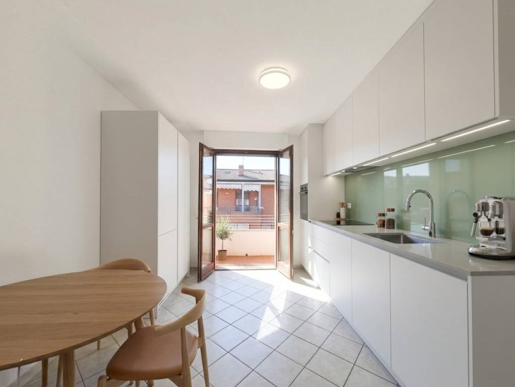 Cucina - Appartamento Località San Cassiano, Alba - foto 2