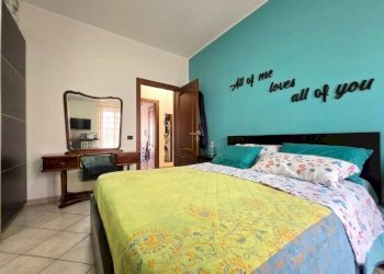 Camera da letto - Quadrilocale Alba - foto 10