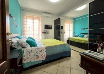 Camera da letto - Quadrilocale Alba - foto 11