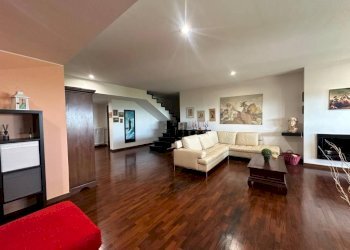 Salone - Apartment via delle Acacie, Moncalieri - photo 6