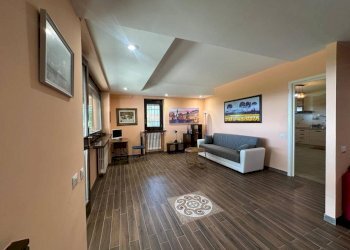 Salone - Apartment via delle Acacie, Moncalieri - photo 24