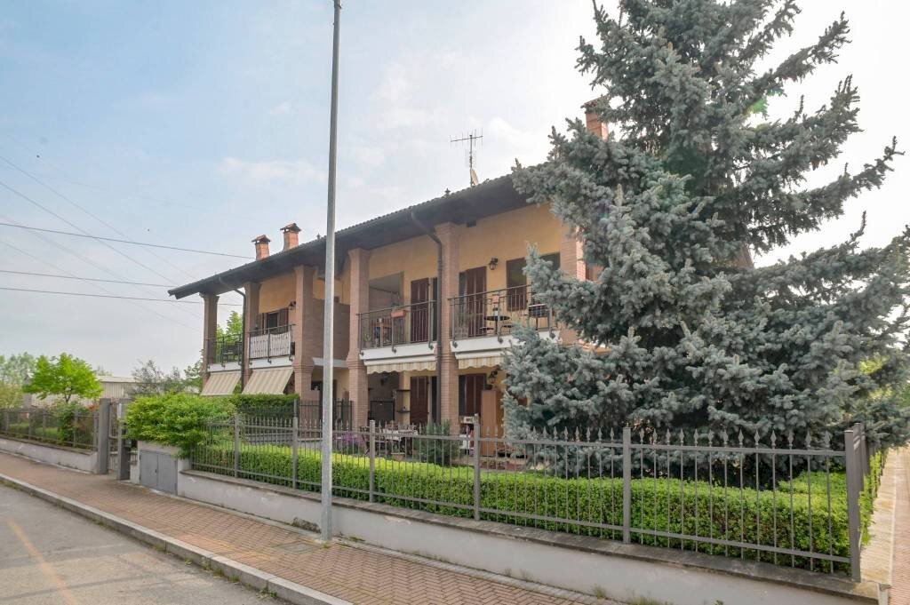 Facciata - Appartamento viale Enrico Berlinguer, 10, Moncalieri - foto 3