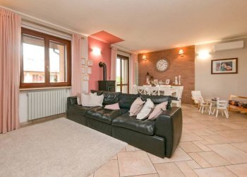 Salone - Appartamento viale Enrico Berlinguer, 10, Moncalieri - foto 7