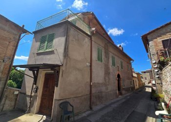 Foto 1 - Casa semi indipendente Deruta - foto 1