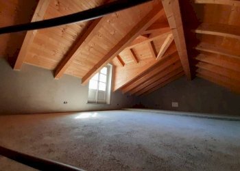 Stanza non arredata - Quadrilocale piazza della Bollente, Acqui Terme - foto 12