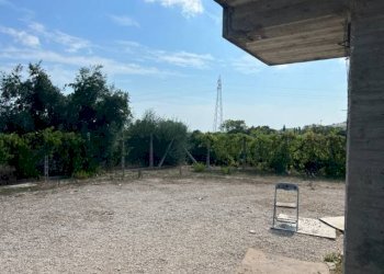 Foto 2 - Capannone VIA RIPOLI, Corropoli - foto 2