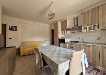 Foto 2 - Trilocale Via Sant'Elena
 
52, Catanzaro - foto 2