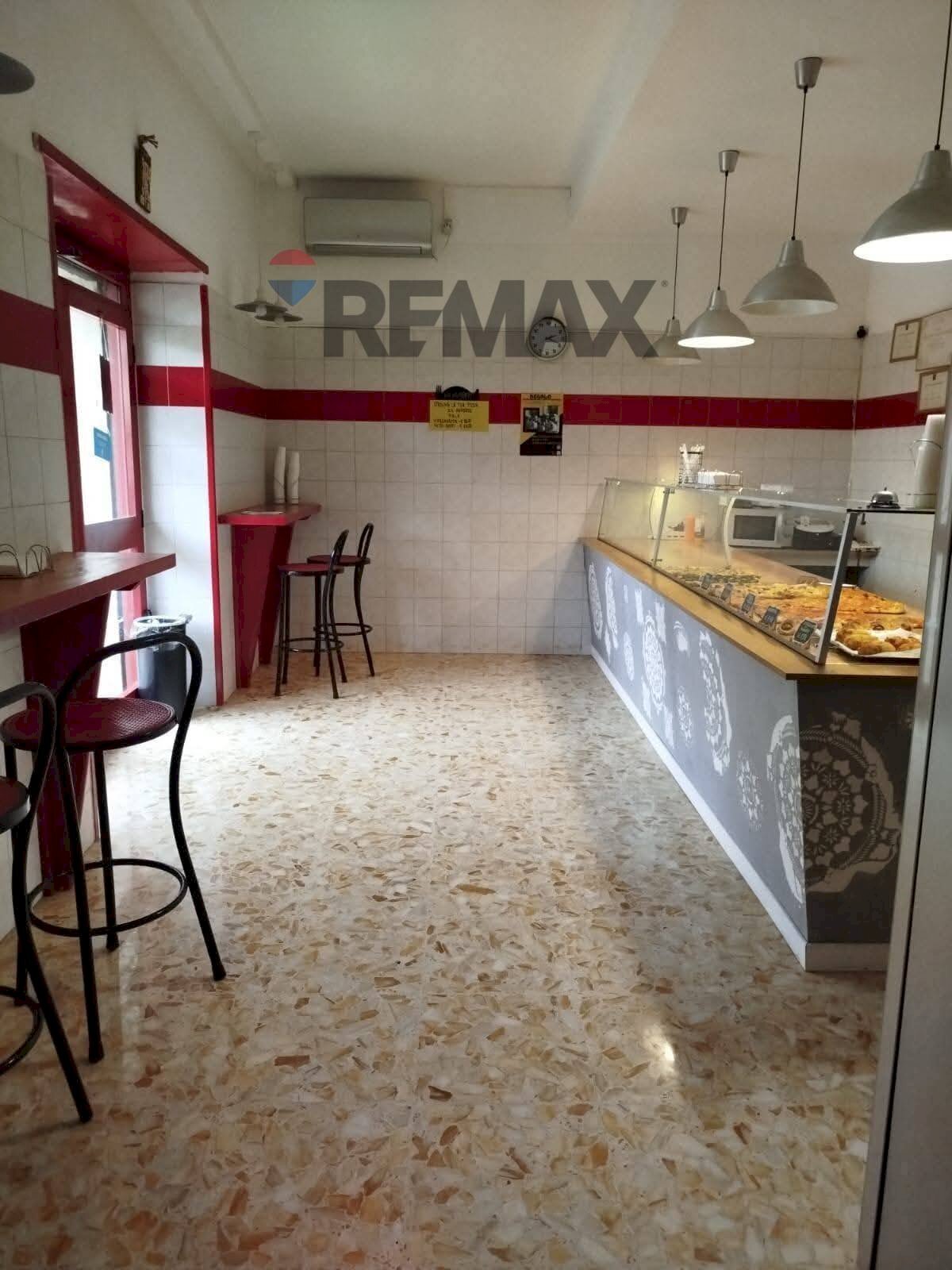 Cucina - Locale Commerciale Piedimonte San Germano - foto 1