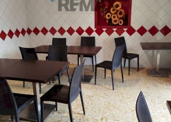 Sala da pranzo - Commercial Premises Piedimonte San Germano - photo 2