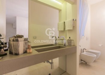 Foto 20 - Villa viale oneglia
 
18, Riccione - photo 20