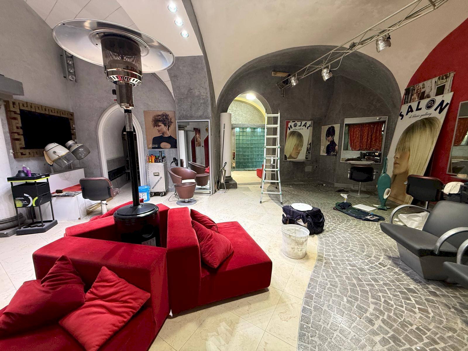 Foto 1 - Negozio Via XX  Settembre
 
13, San Nicola la Strada - foto 1