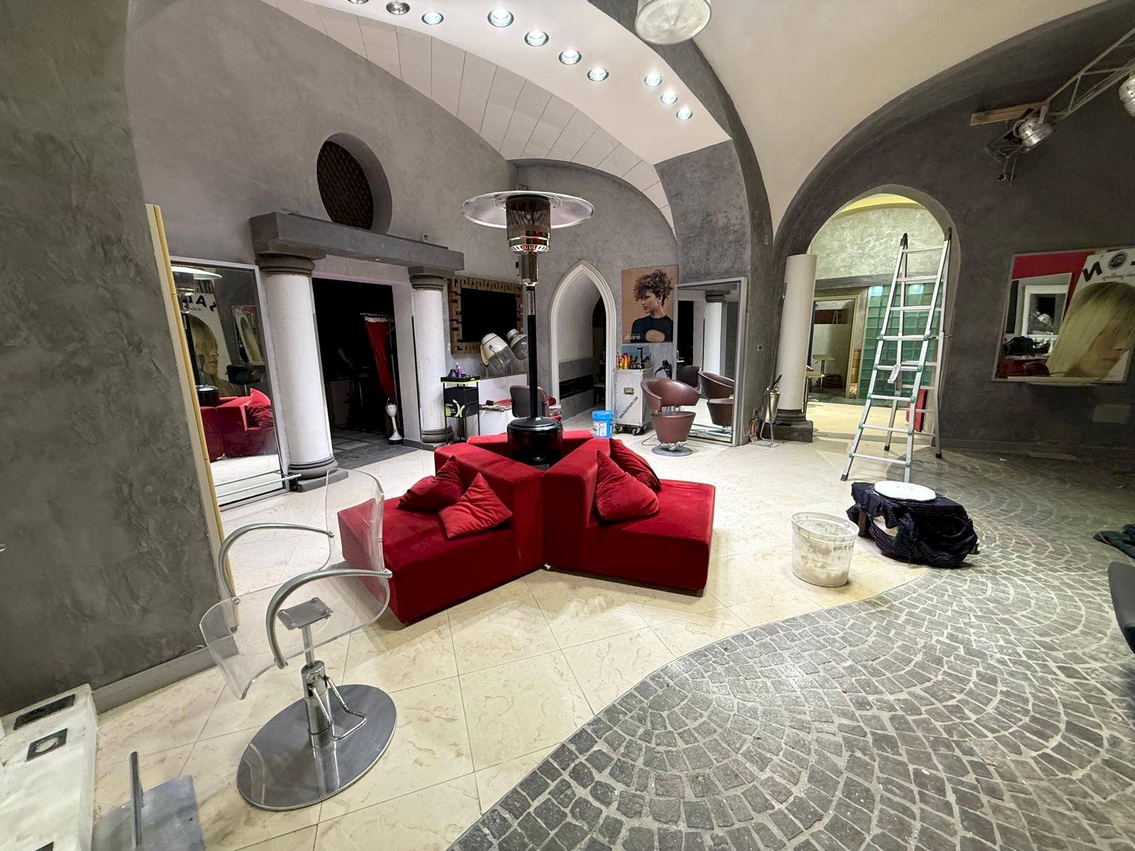 Foto 2 - Negozio Via XX  Settembre
 
13, San Nicola la Strada - foto 2