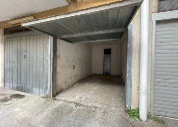 Foto 7 - Box Via Benevento, Caserta - photo 7