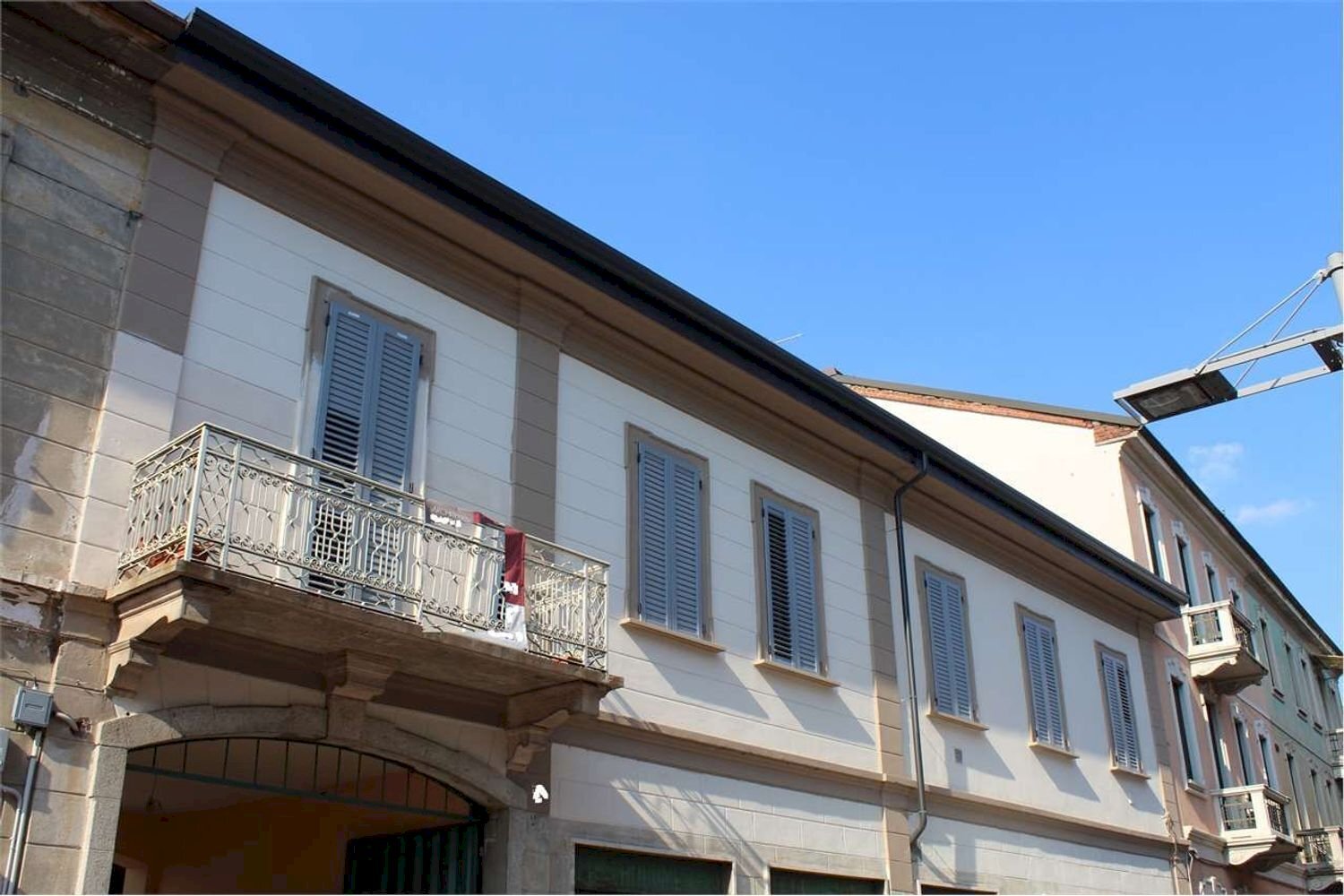 vista - Three-room apartment Cavour
 
25, Cesano Maderno - photo 2