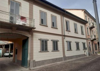 facciata - Three-room apartment Cavour
 
25, Cesano Maderno - photo 1