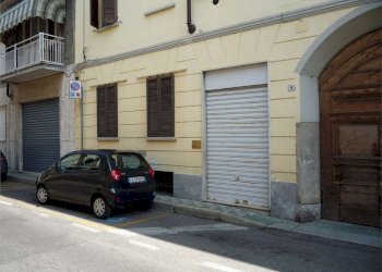 vista - Commercial Premises Como
 
2, Cesano Maderno - photo 1