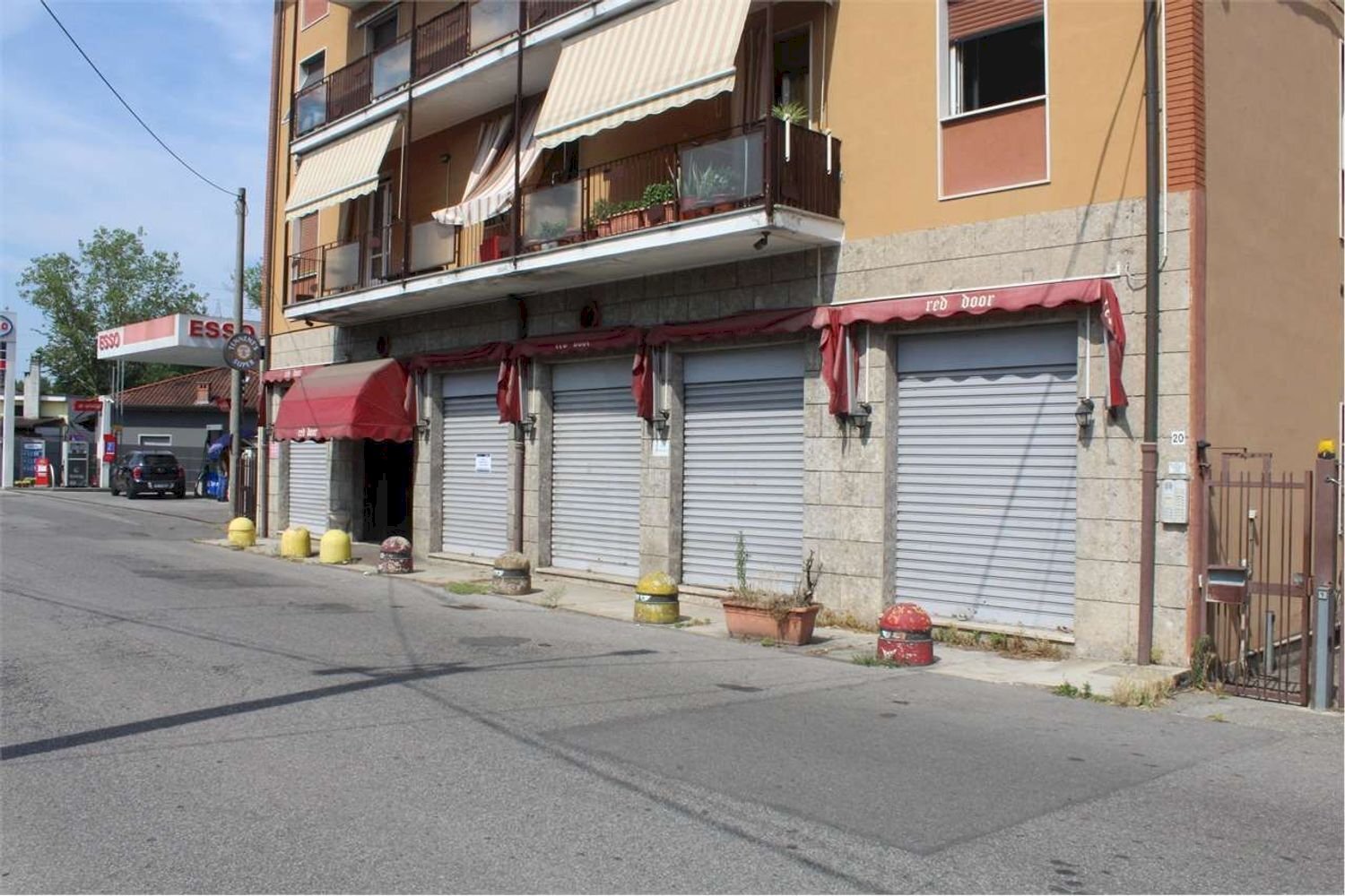 vista - Commercial Premises Sardegna
 
22, Cesano Maderno - photo 1