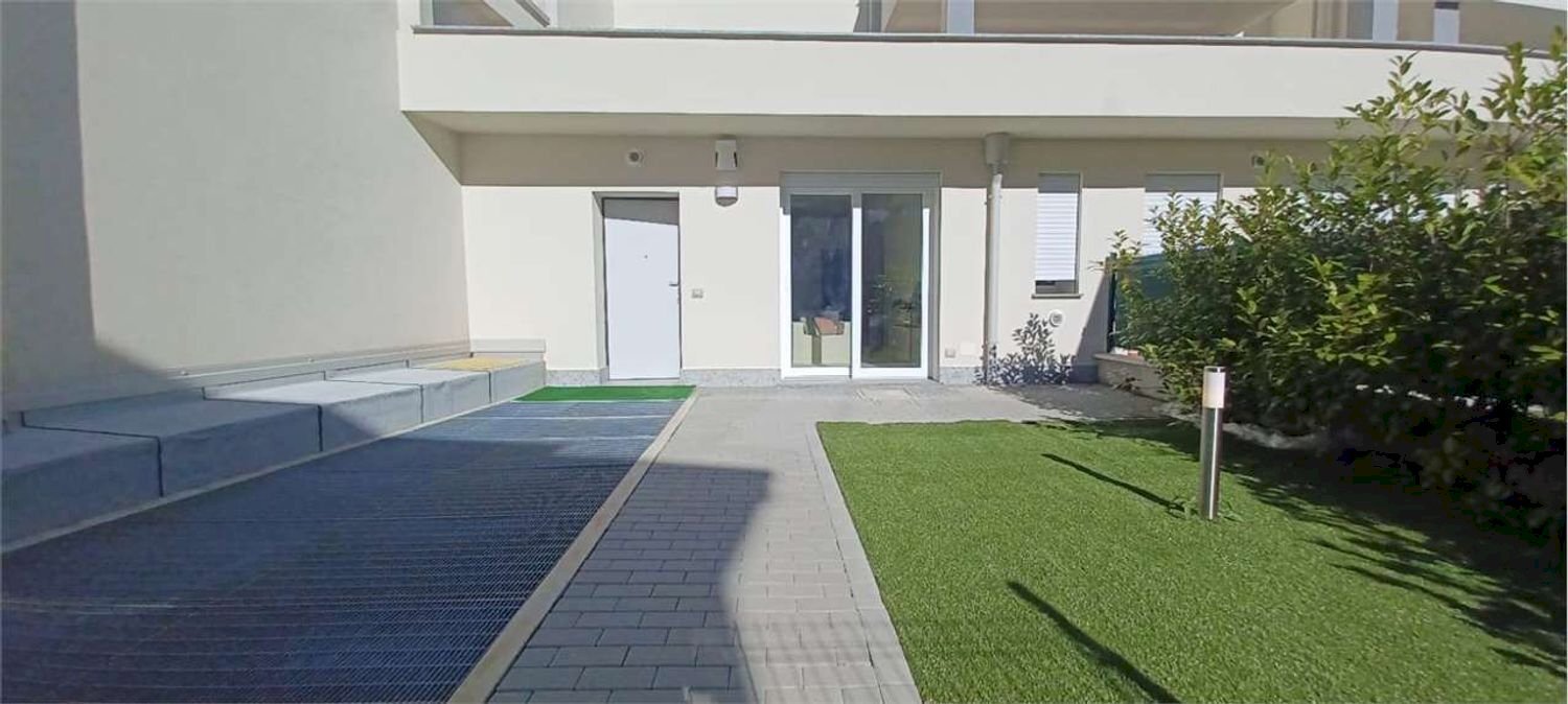 Foto 2 - Three-room apartment Andrea Strada
 
6, Cesano Maderno - photo 2