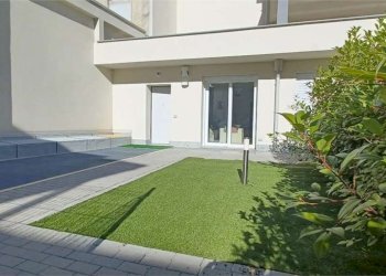 facciata - Three-room apartment Andrea Strada
 
6, Cesano Maderno - photo 1