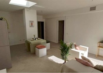 soggiorno - Three-room apartment Andrea Strada
 
6, Cesano Maderno - photo 8