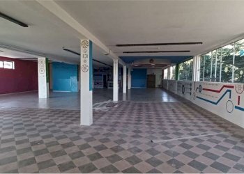 corridoio - Commercial Premises Statale dei Giovi
 
7, Fino Mornasco - photo 5