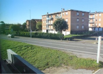 vista - Commercial Premises Statale dei Giovi
 
7, Fino Mornasco - photo 23