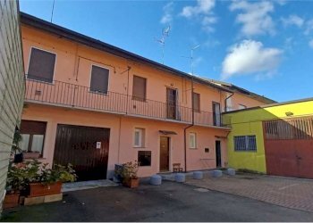 facciata - Two-room apartment Fiume
 
35, Lentate sul Seveso - photo 1
