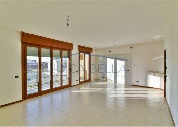 camera - Three-room apartment Giacomo Leopardi
 
4, Cesano Maderno - photo 2