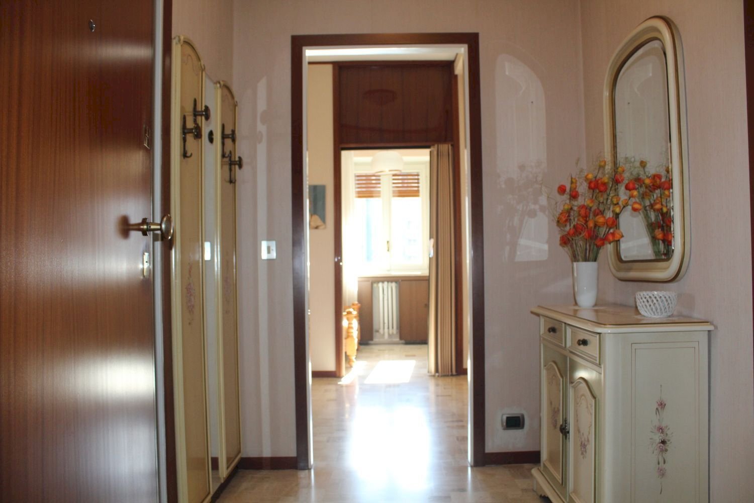 corridoio - Appartamento Cesare Battisti
 
75, Paderno Dugnano - foto 3