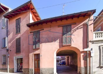 facciata - Four-room apartment Carlo Moreschi
 
2, Cermenate - photo 1