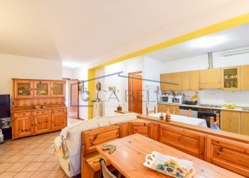 cucina - Four-room apartment Carlo Moreschi
 
2, Cermenate - photo 12