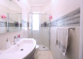 bagno - Appartamento via Montelungo
 
1, Ugento - foto 19