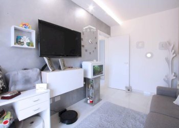 camera da letto - Appartamento via Montelungo
 
1, Ugento - foto 22