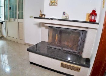 cucina - Casa indipendente Solferino
 
47, Patù - foto 10