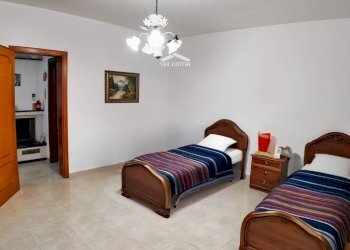 camera da letto - Casa indipendente Solferino
 
47, Patù - foto 15