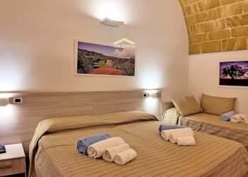 camera da letto - Hotel Gallipoli, Gallipoli - photo 16