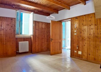 camera da letto - Casa semi indipendente via Vittorio Emanuele II
 
2, Zollino - foto 4