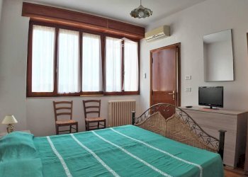 camera da letto - Appartamento San Giovanni XXIII
 
33, Otranto - foto 18