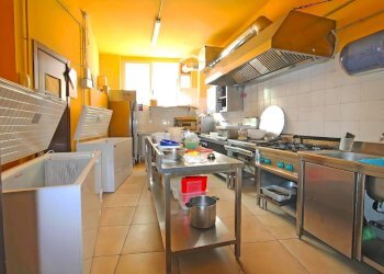 cucina - Locale Commerciale Veneto
 
7, Melendugno - foto 7