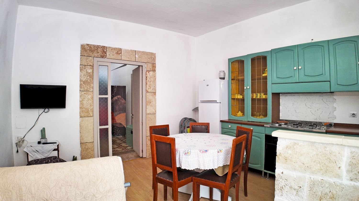 soggiorno - Independent house Via Giuseppina Scarciglia
 
36, Minervino di Lecce - photo 2