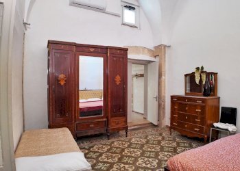 camera da letto - Independent house Via Giuseppina Scarciglia
 
36, Minervino di Lecce - photo 8