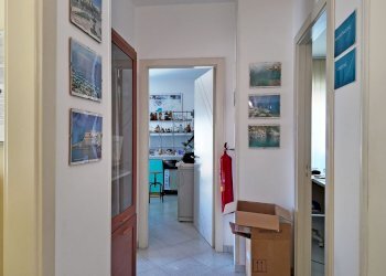 corridoio - Ufficio Papa Pio XII
 
52, Poggiardo - foto 3