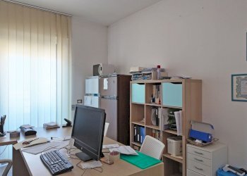 soggiorno - Ufficio Papa Pio XII
 
52, Poggiardo - foto 5