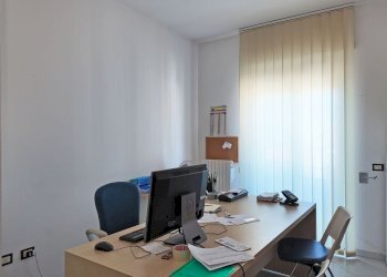 camera da letto - Ufficio Papa Pio XII
 
52, Poggiardo - foto 6