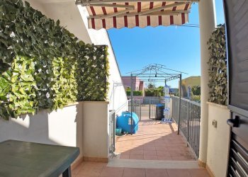 terrazzo - Four-room apartment Litoranea Amerigo Vespucci
 
40, Salve - photo 6