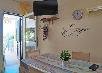 soggiorno - Four-room apartment Litoranea Amerigo Vespucci
 
40, Salve - photo 7